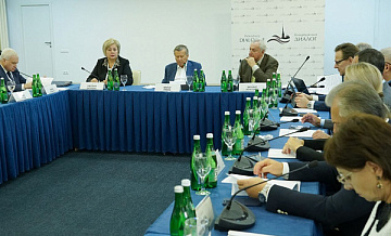 В Сочи провели совещание рабочей группы делегации форума "Петербургский диалог"