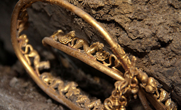 Золотые артефакты античности показали в Сочи