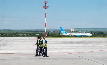 Запрет полётов на юге России снова продлён