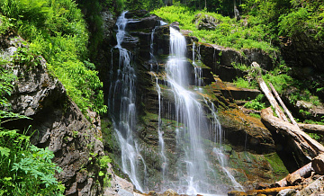 Уникальный парк водопадов открылся в Сочи
