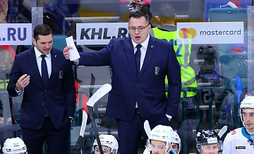 Тренер хоккейного клуба «Сочи» Андрей Назаров ушёл в отставку