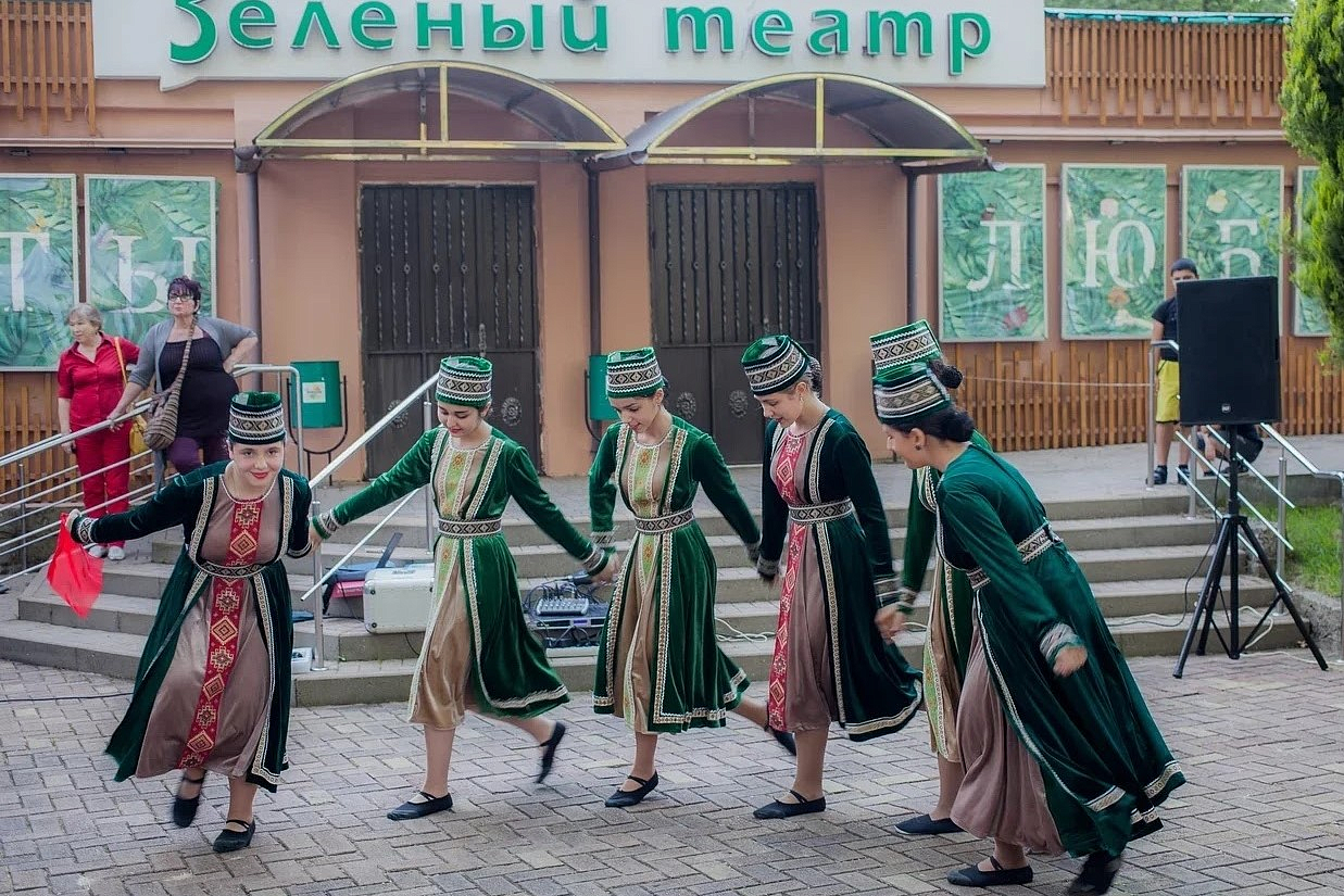 В Сочи начался районный этап фестиваля «Этно-Сочи»