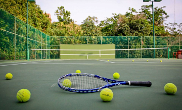 В сочинском парке «Ривьера» реконструируют теннисные корты