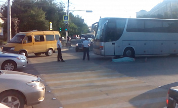 В Сочи пешехода сбил автобус